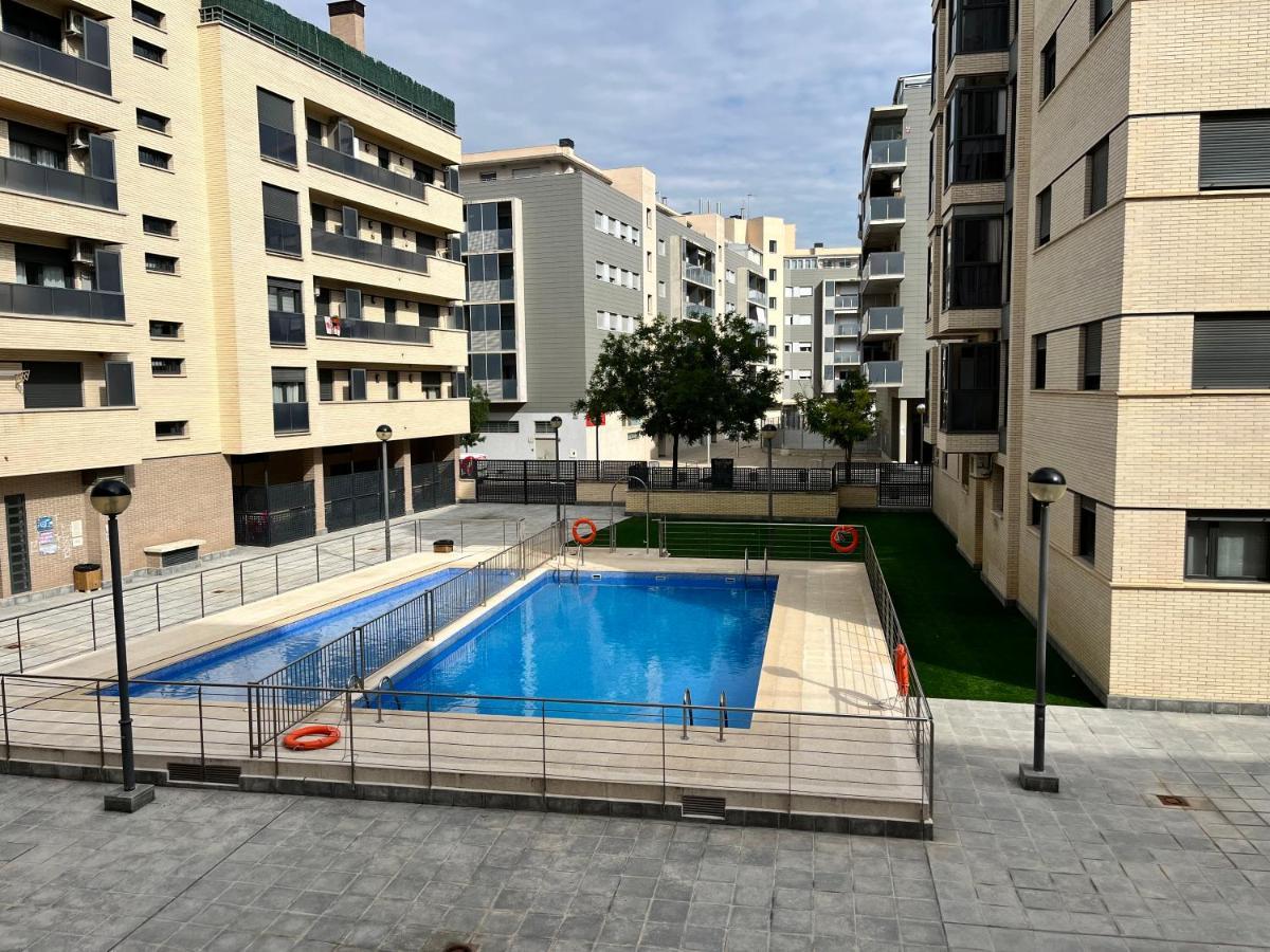El Rincon De Martin En Huesca Apartment Exterior foto